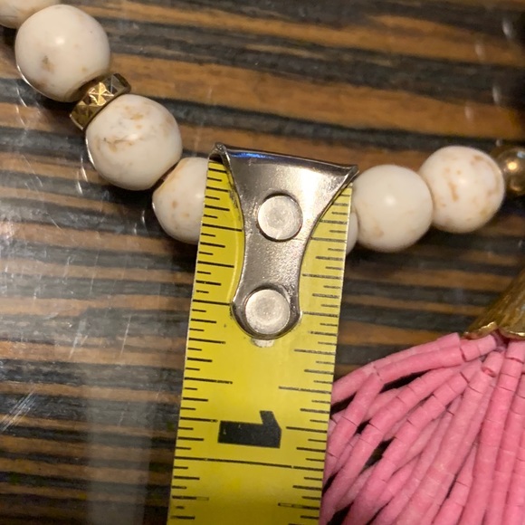 Artsy boho unique Howlite beaded tassel necklace - Picture 15 of 16